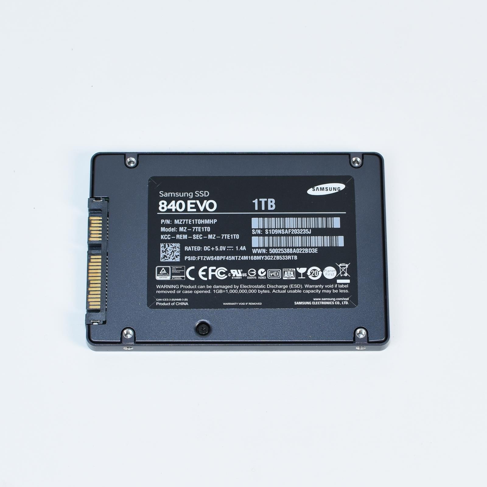 Samsung SSD 840 EVO 1TB Solid State Drive 2.5" SATAIII MZ-7TE1T0 MZ-7TE1T0HMHP